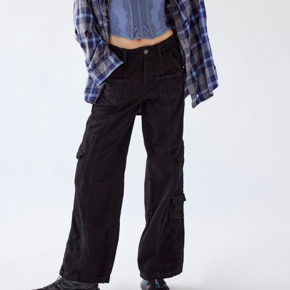 BDG Y2K cargo pants black baggy wide leg urban outfitters size 24 utility
